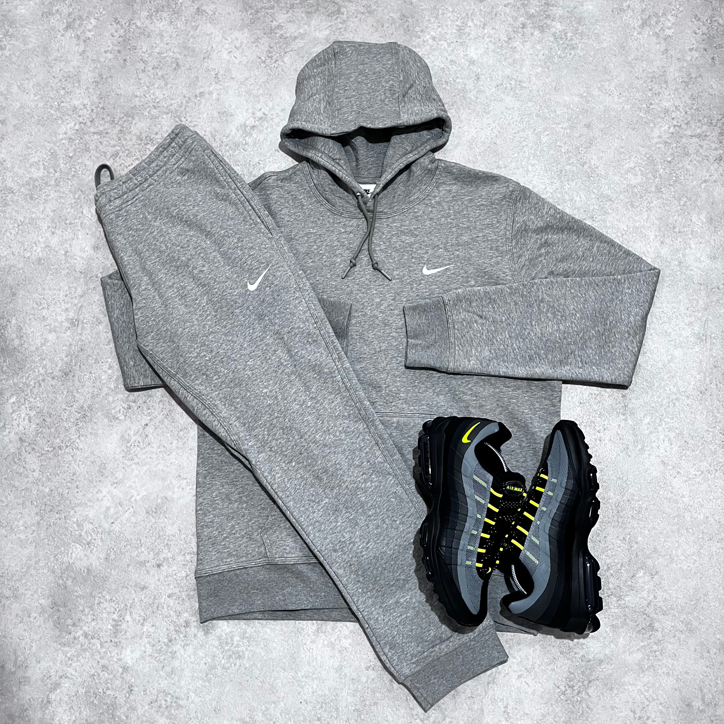 Nike Essentials Tracksuit â Clo Ame Uk