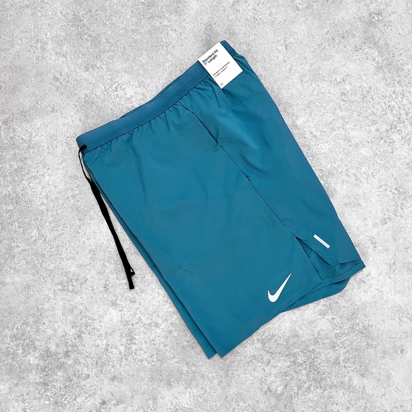 Nike Run Division Miler Set