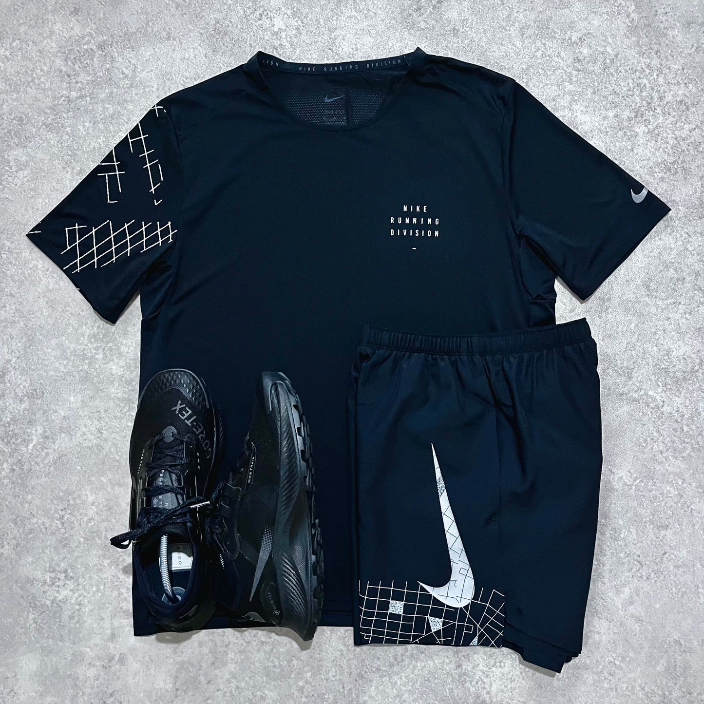 Nike Run Division Challenger Shorts