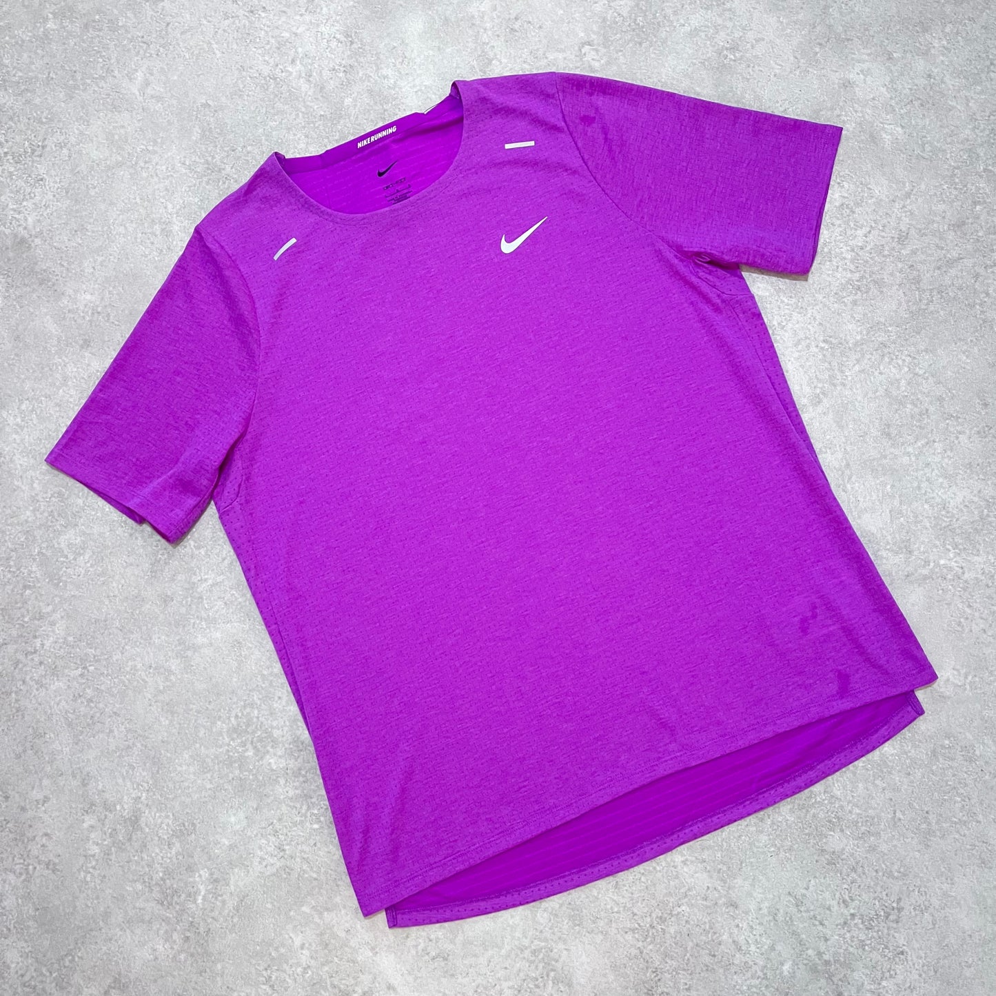 Nike Rise 365 T-Shirt