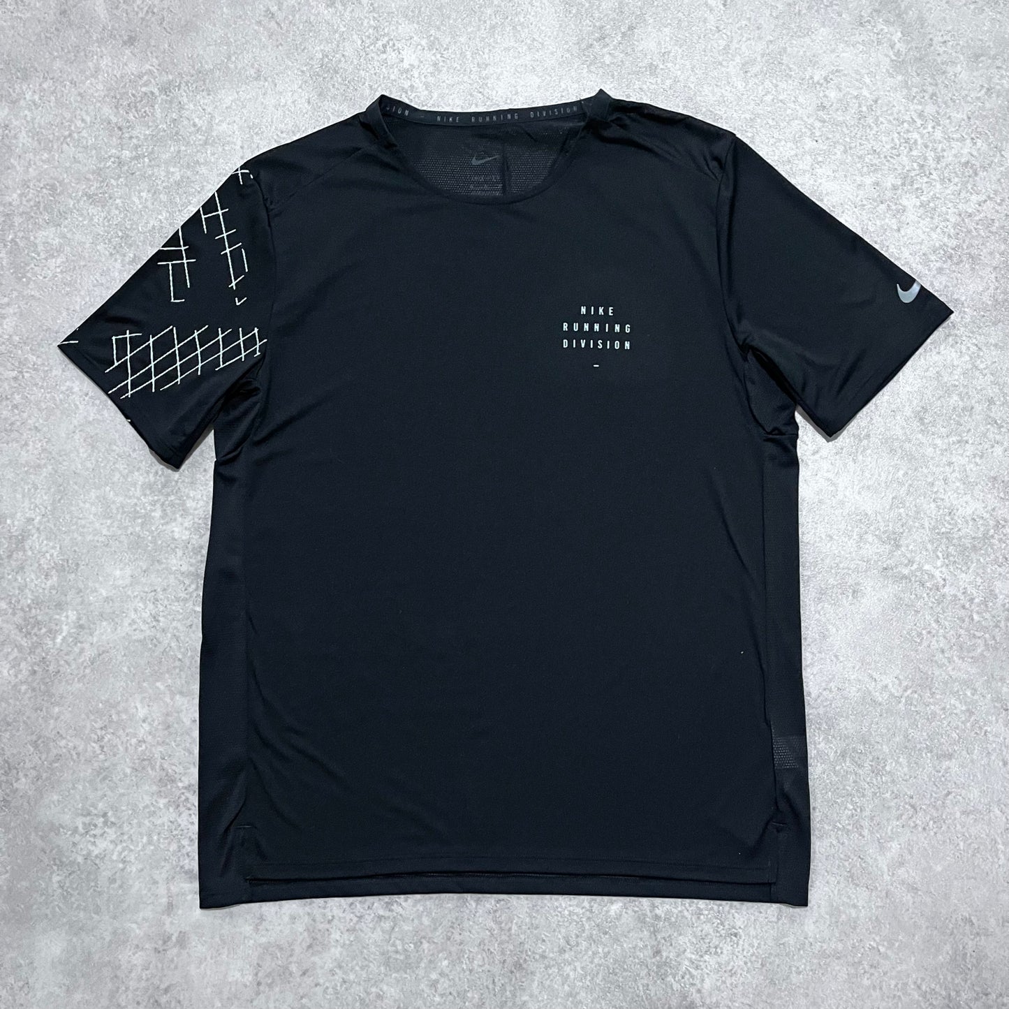 Nike Rise Run Division T-Shirt