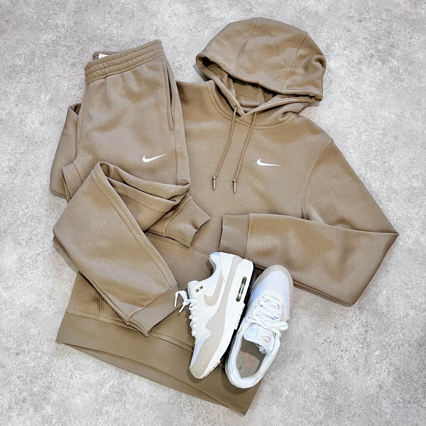 Nike Essentials Joggers