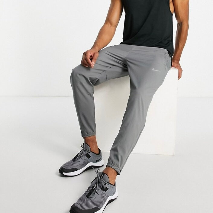 Nike Woven Challenger Joggers