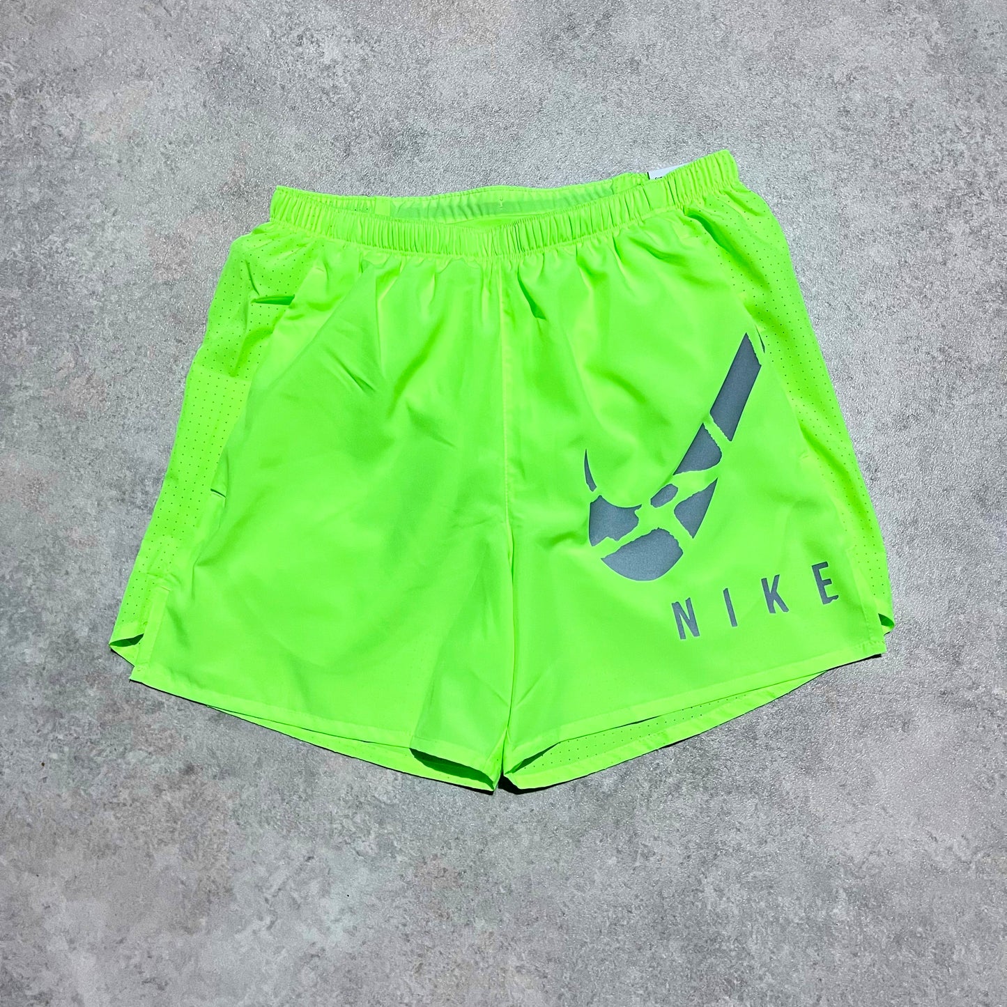 Nike Run Division 5” Shorts