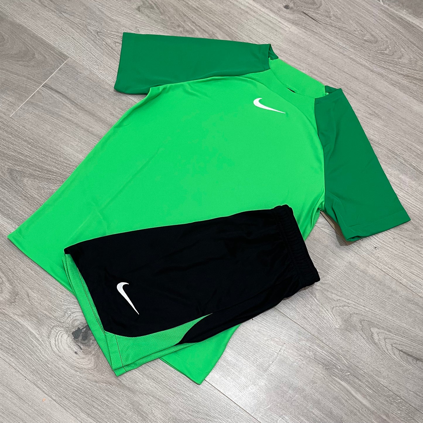 Nike Academy 22 T-Shirt