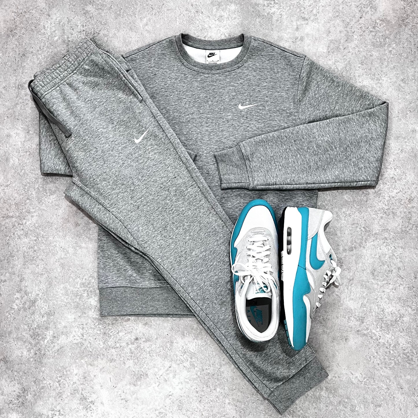 Nike Essentials Tracksuit