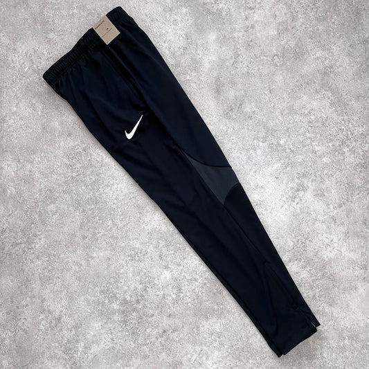 Nike Academy 22 Joggers