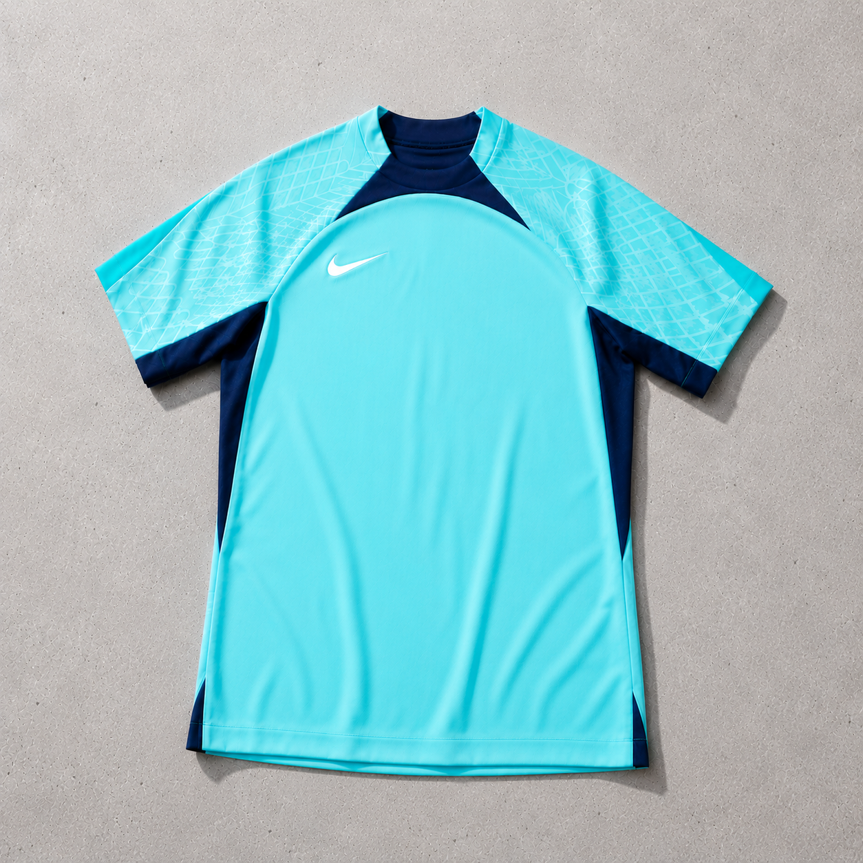 Nike Strike Set