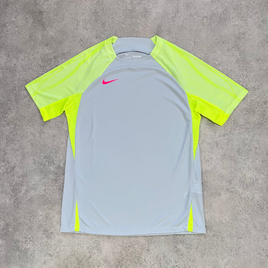 Nike Strike T-Shirt