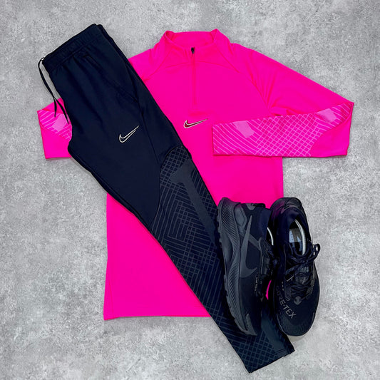 Nike Strike Set