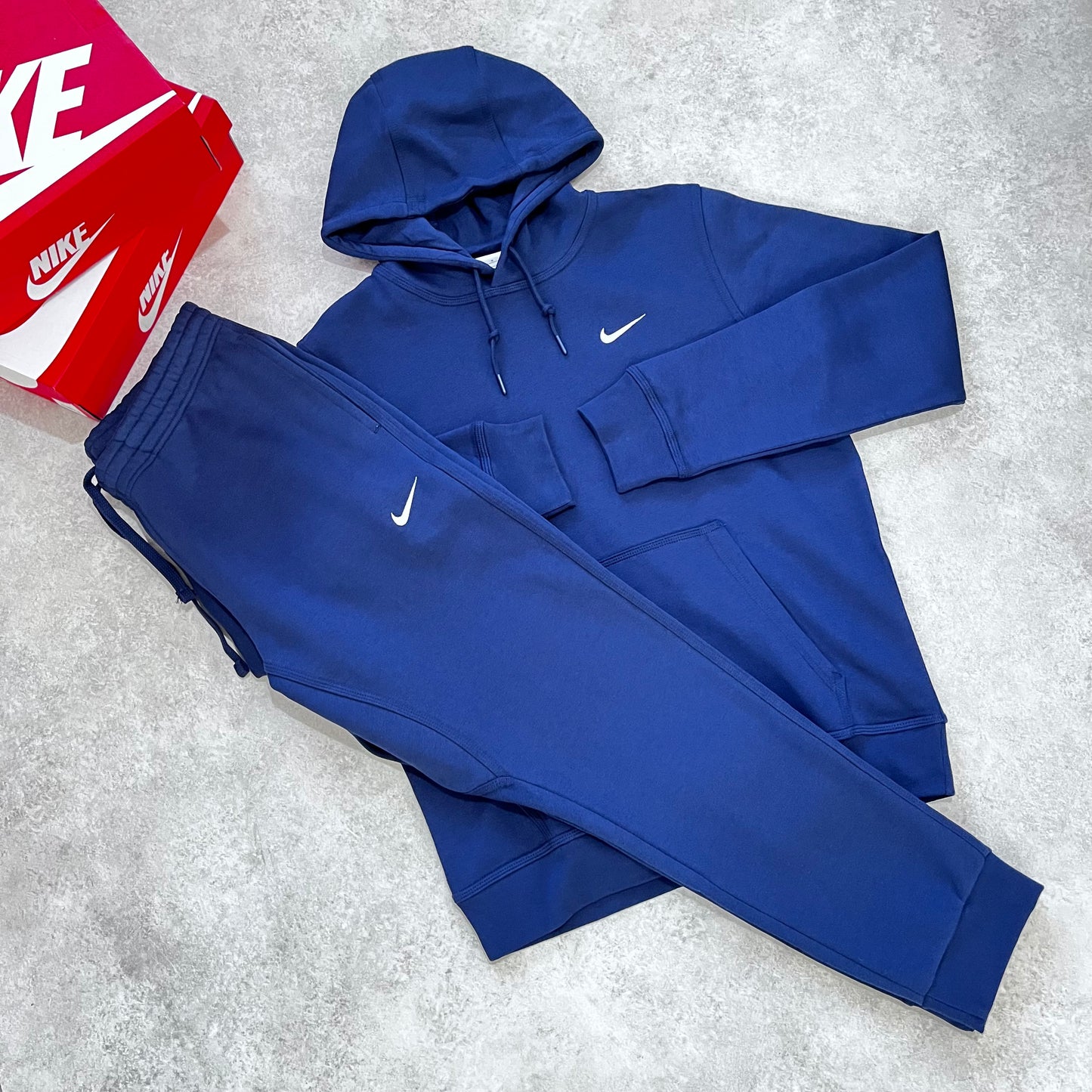 Nike Essentials Hoodie
