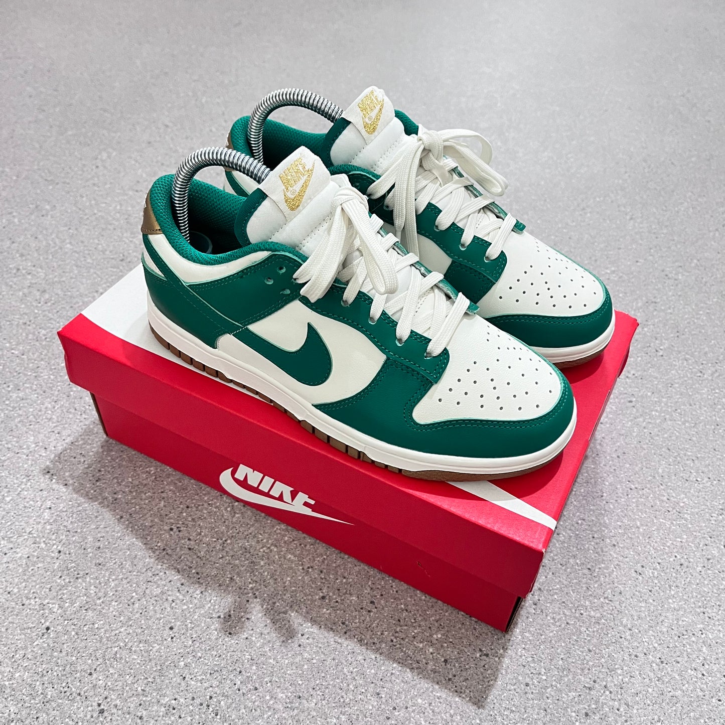 Nike Dunk Low
