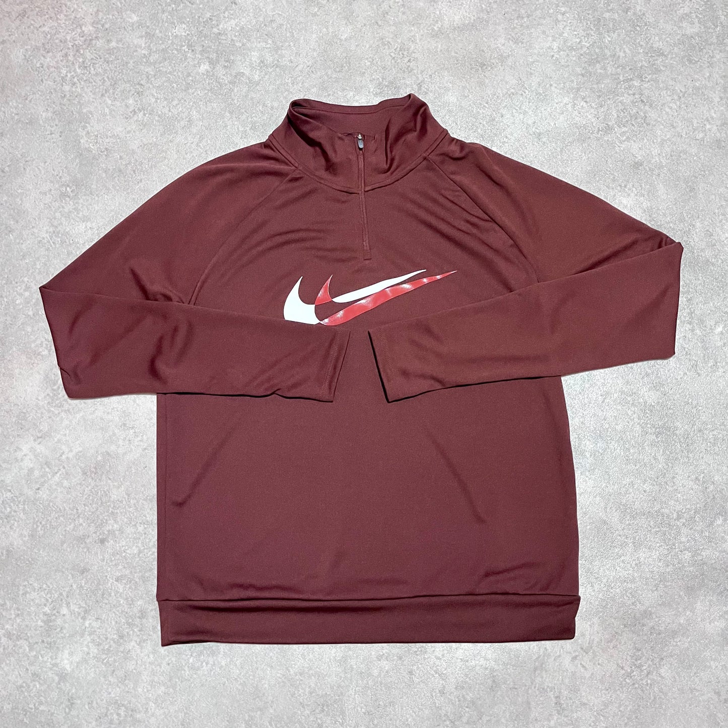 Nike Swoosh Women’s Half Zip