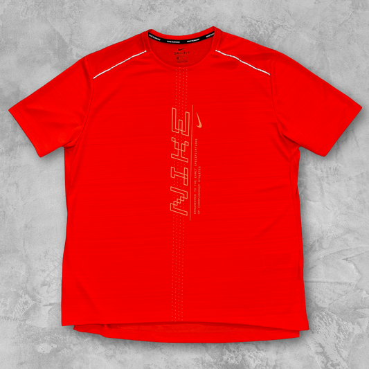 Nike Emblem 1.0 Miler